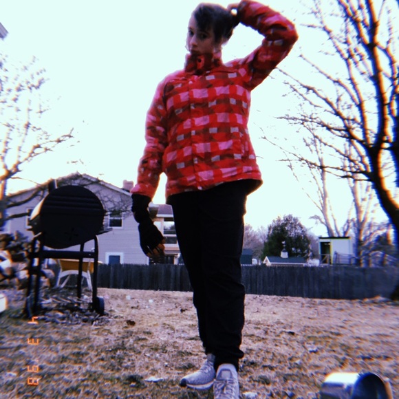 Meet your Posher, Liliana - Picture 1 of 1